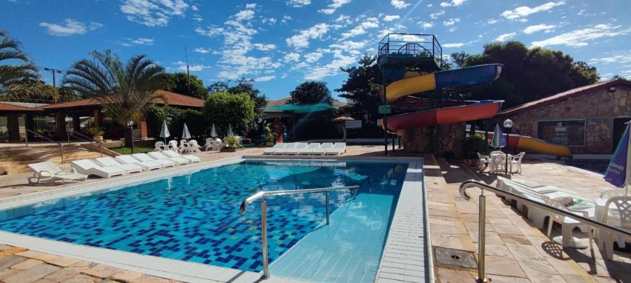 Apartamento Império Caldas Novas