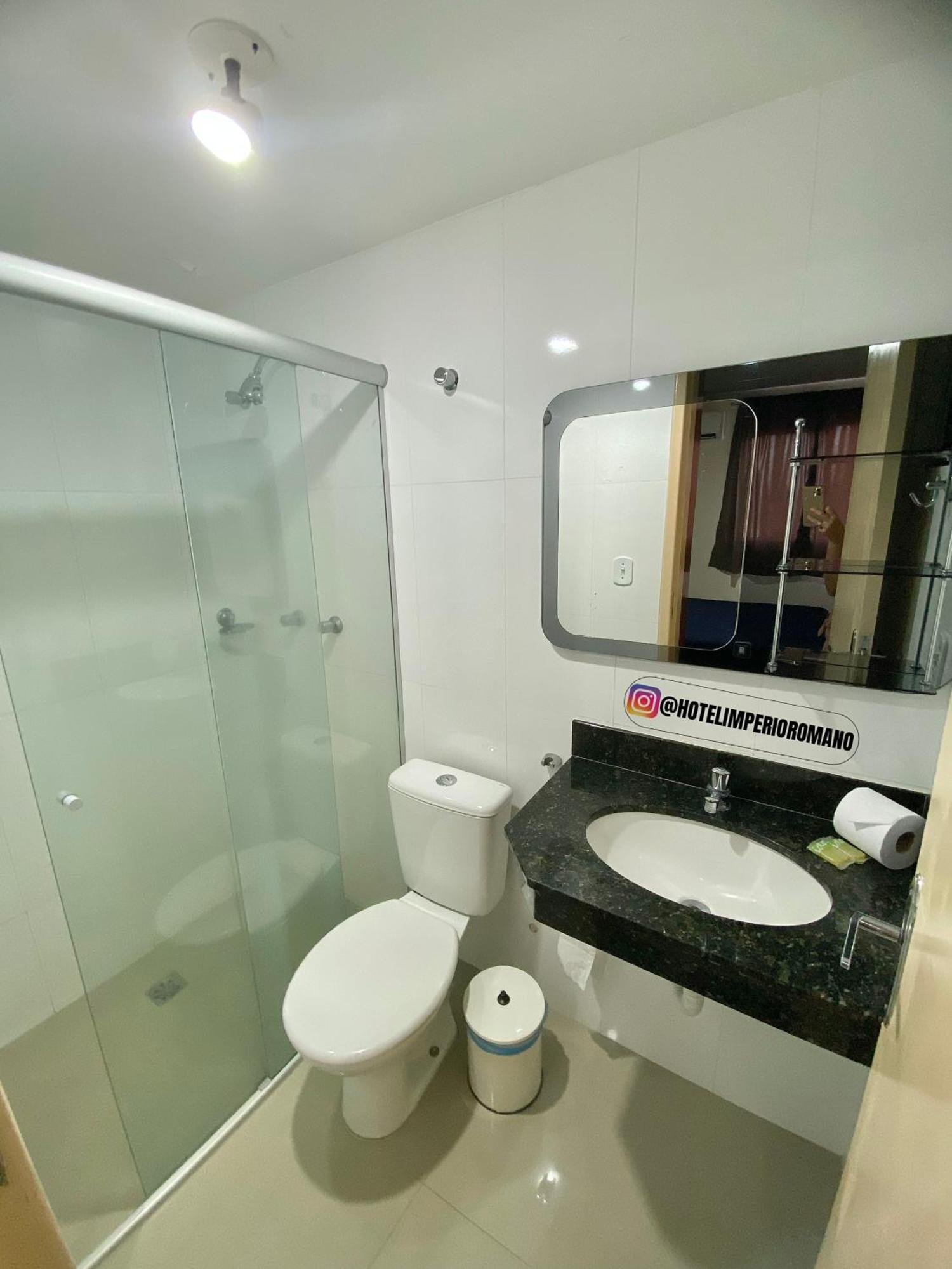 Apartamento Imperio Romano - 2 Quartos, 24Hs Piscina * Caldas Novas